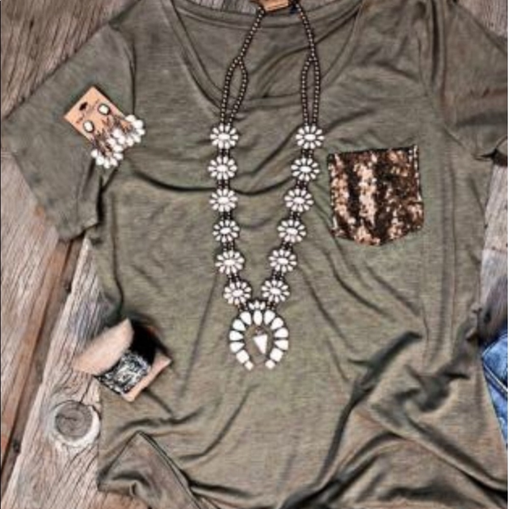 T-shirt